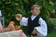 Children and the Kürtősh Kalách — image 6