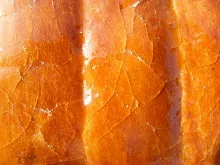 Crunchy coat of caramelized sugar — image 1