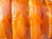 Crunchy coat of caramelized sugar — image 2