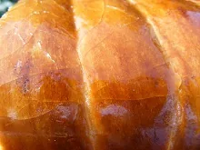 Crunchy coat of caramelized sugar — image 3
