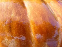 Crunchy coat of caramelized sugar — image 4
