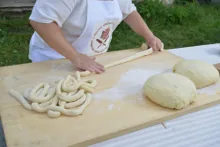 Making spun dough strip — image 1