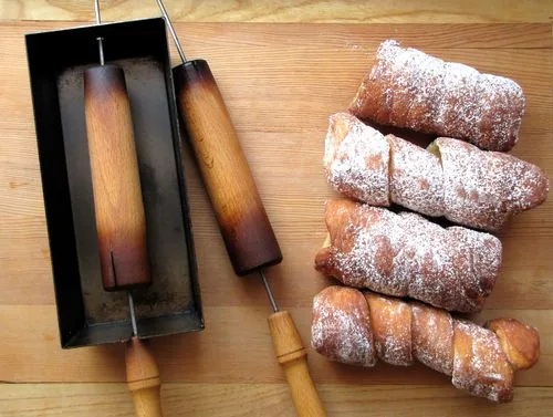 A kürtőskalács eredete és rokonsága